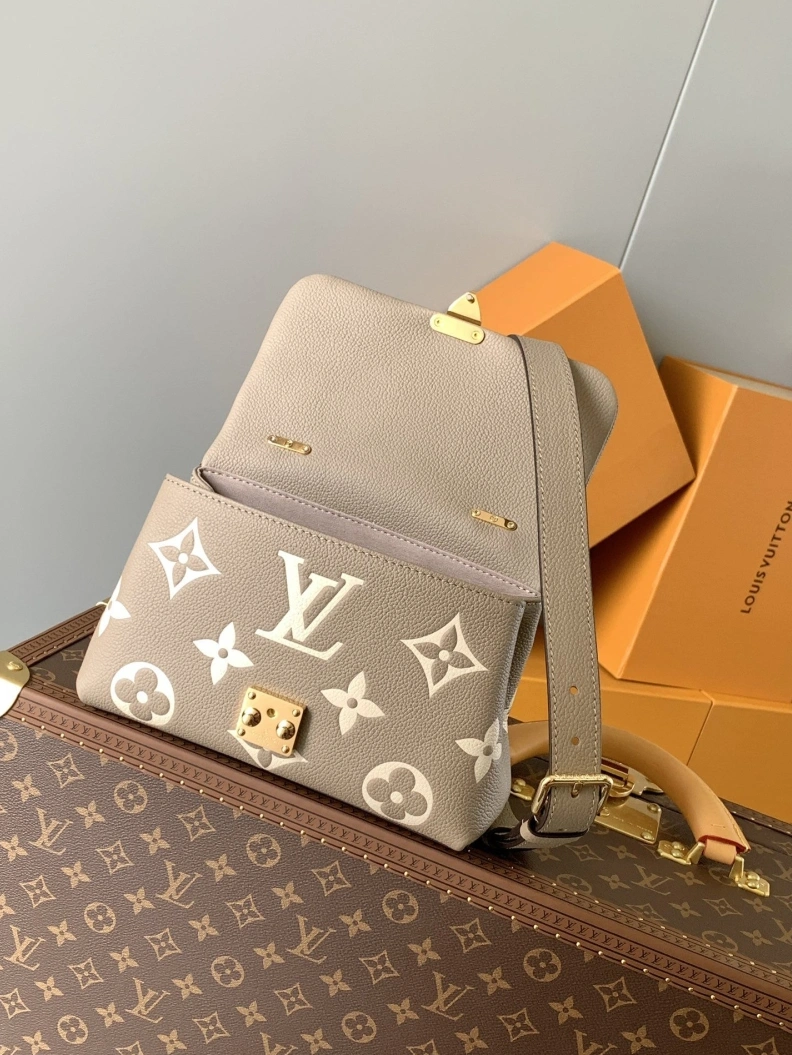 LX Top Handle Bags Refined 12607