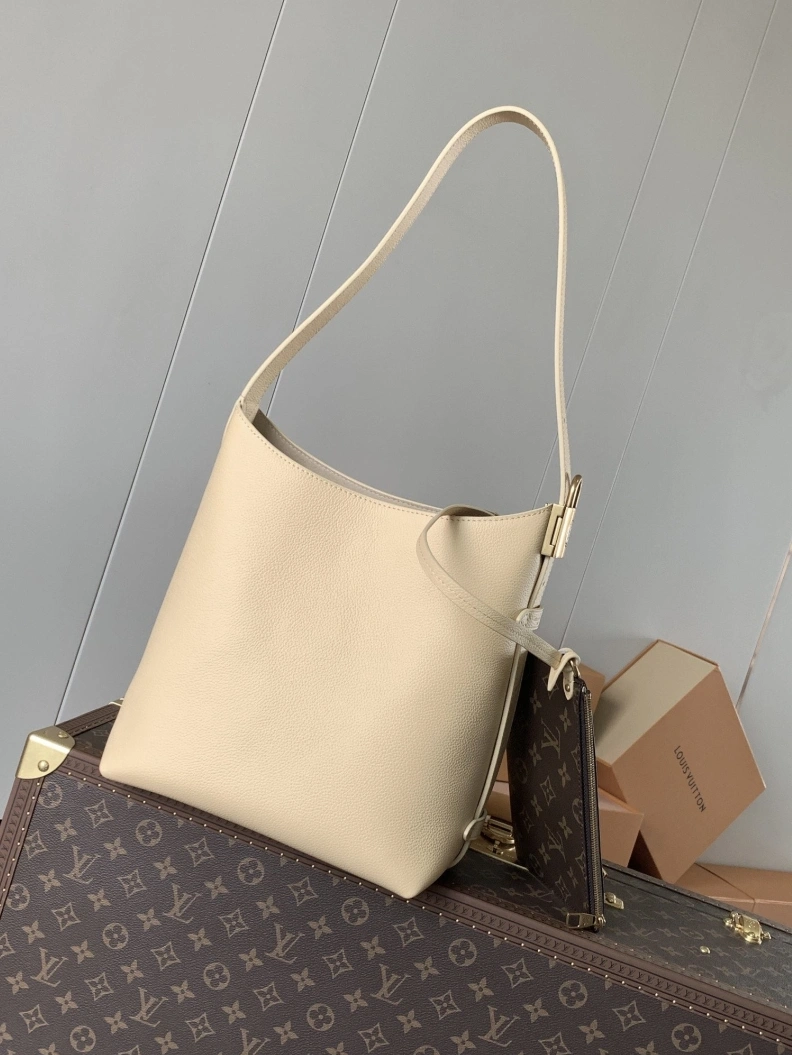 LX Bucket Bags EyeCatching 13205