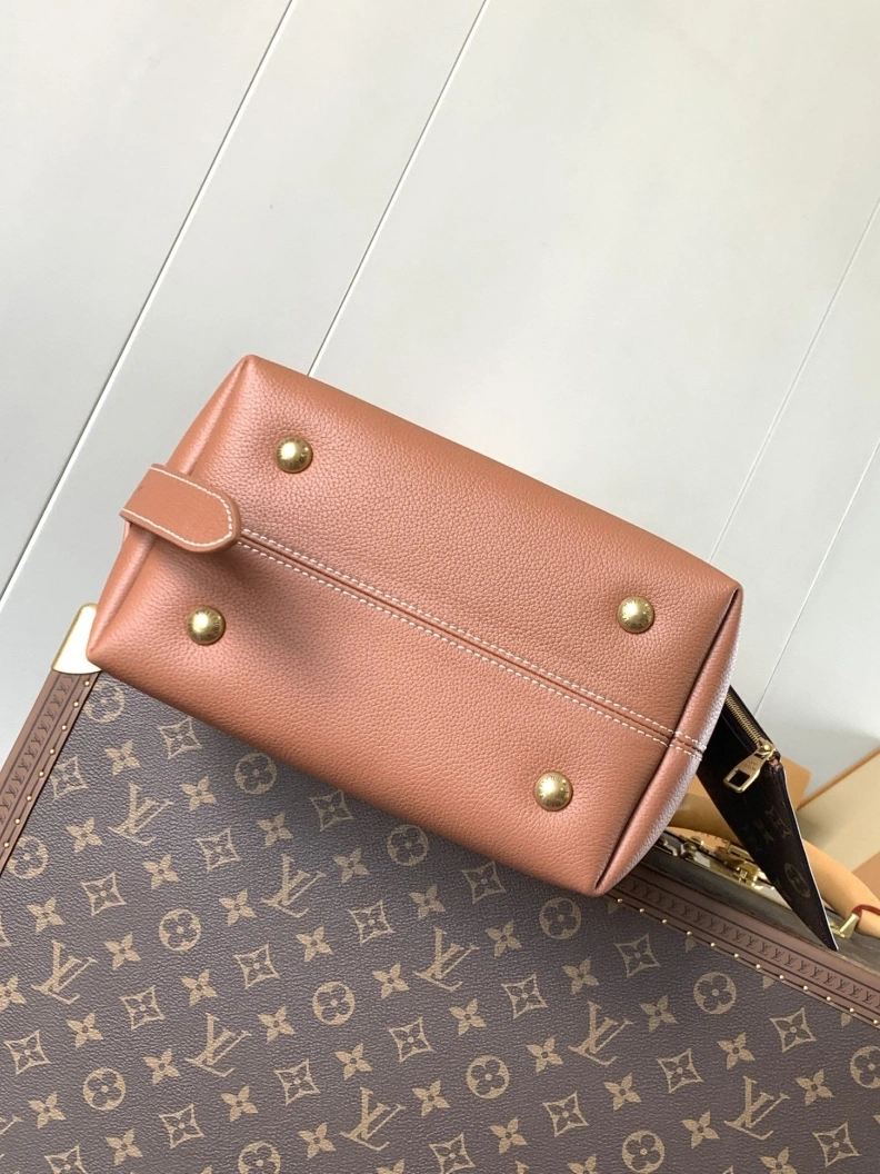 Cozy LX Bucket Bags 13210