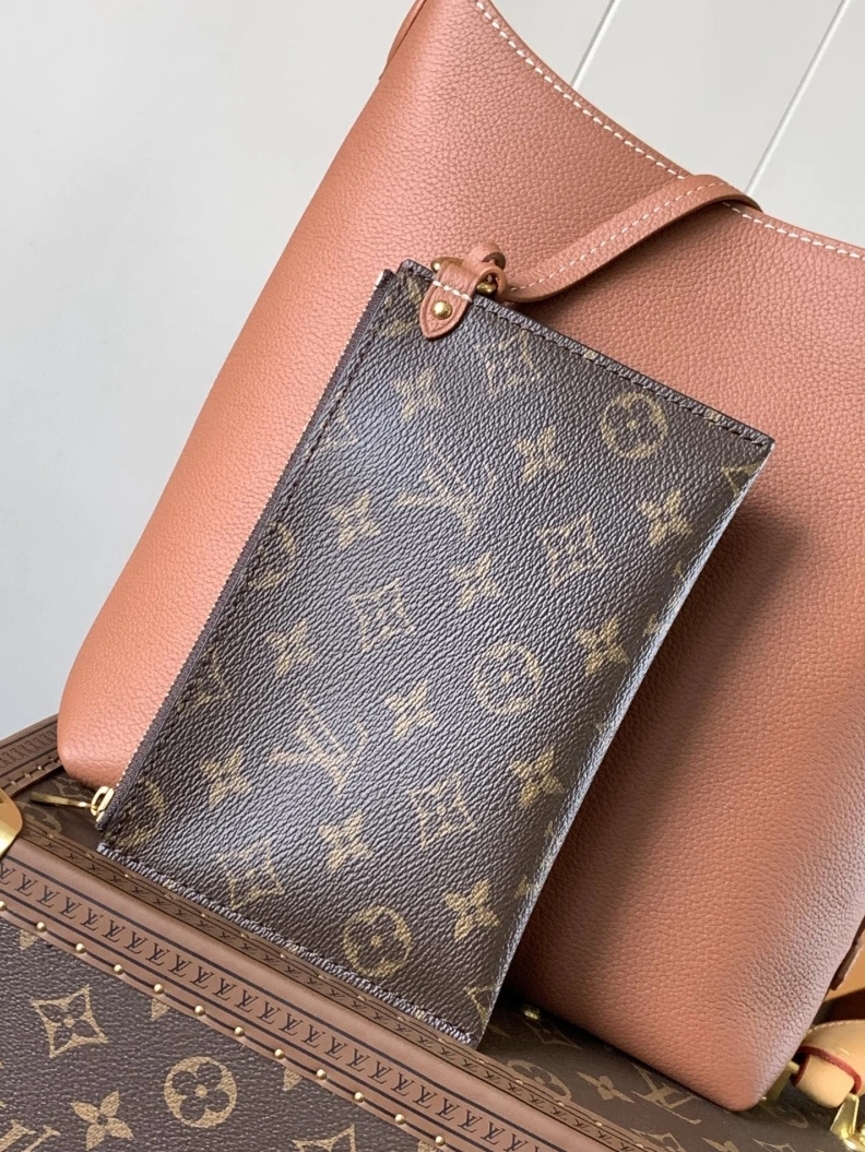 Cozy LX Bucket Bags 13210