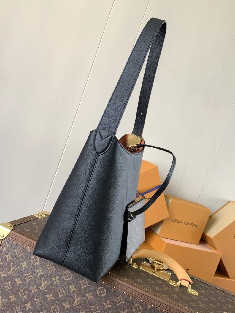 Bright LX Bucket Bags 13209