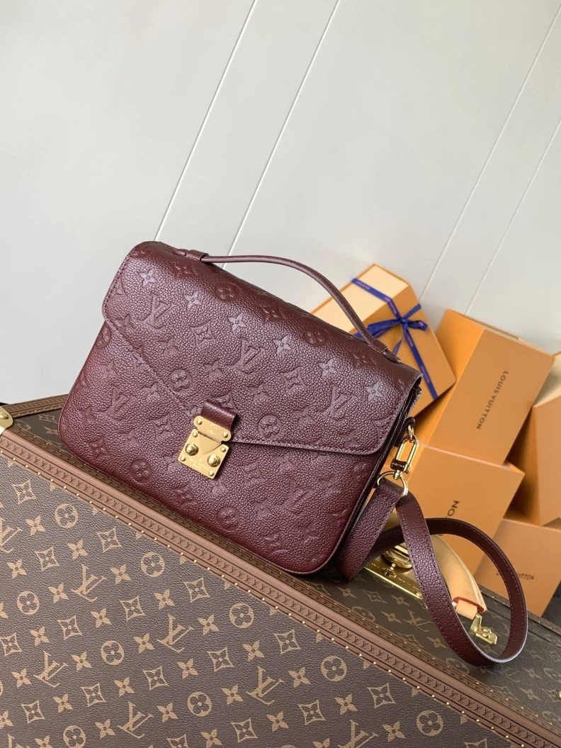 Sophisticated LX Satchel Bags 12986