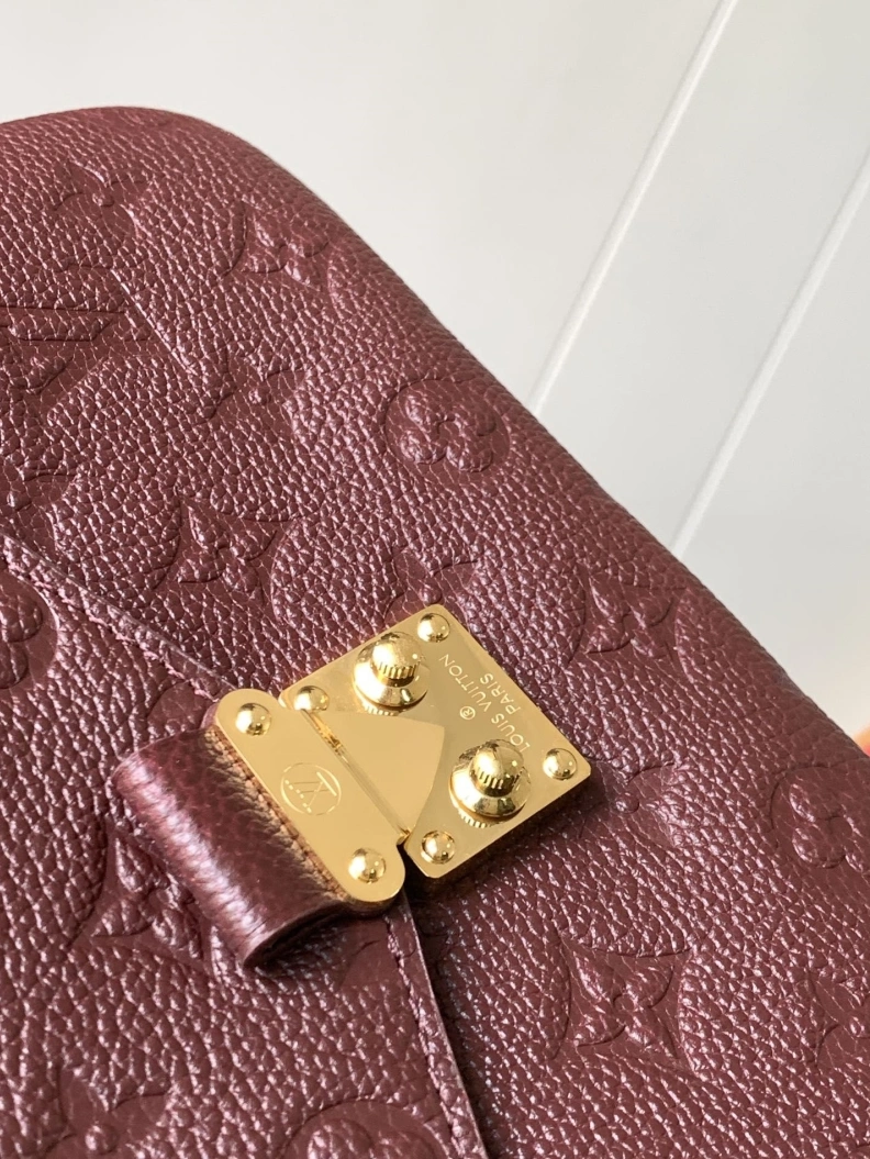 Sophisticated LX Satchel Bags 12986