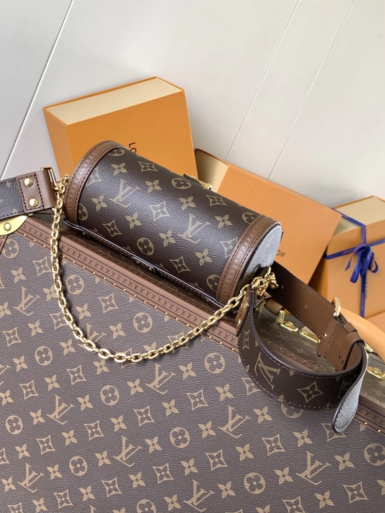 Comfortable LX Round Bags 13125
