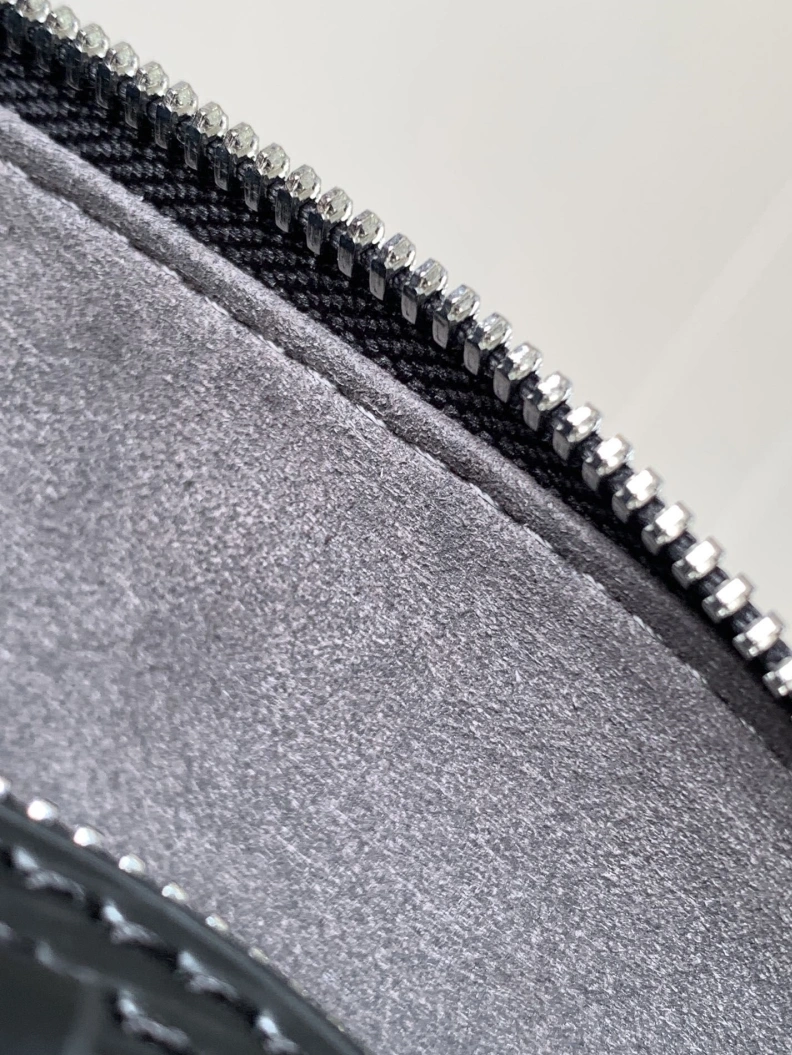 LX Top Handle Bags Timeless 12646