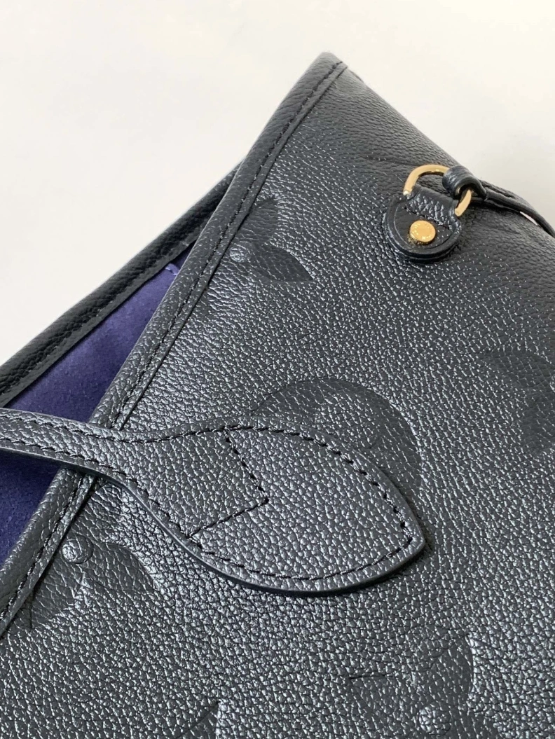 Resilient LX Shopping Bags 12787