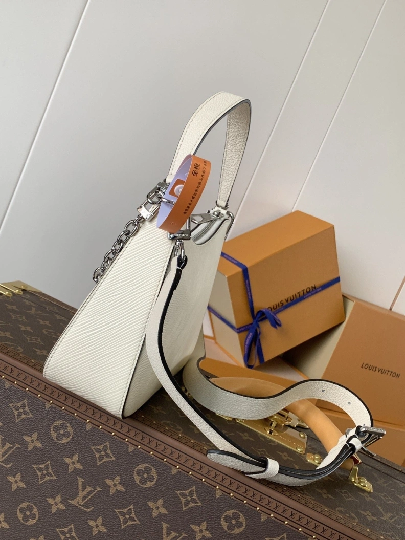 Trendsetting LX Top Handle Bags 12637