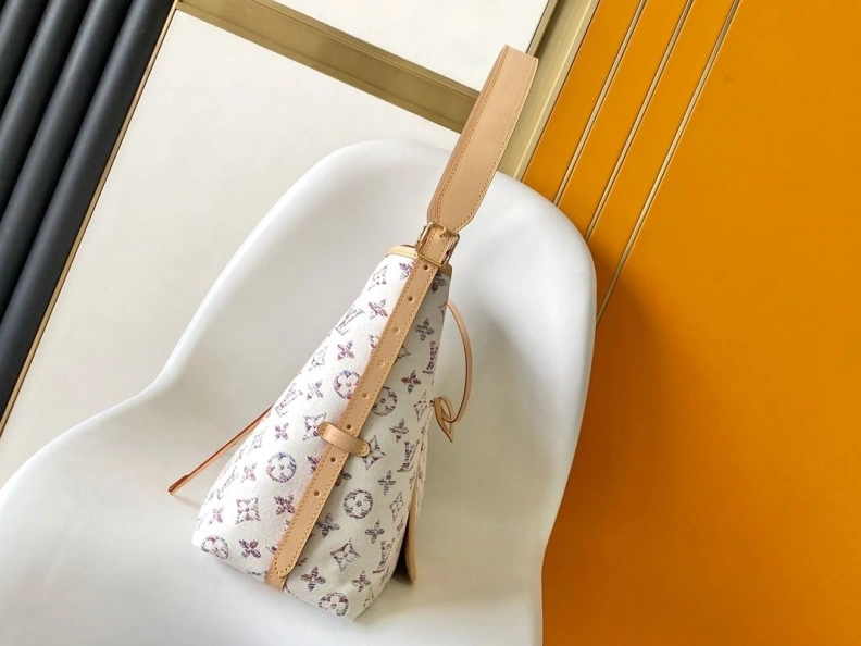 LX Top Handle Bags Flexible 12605
