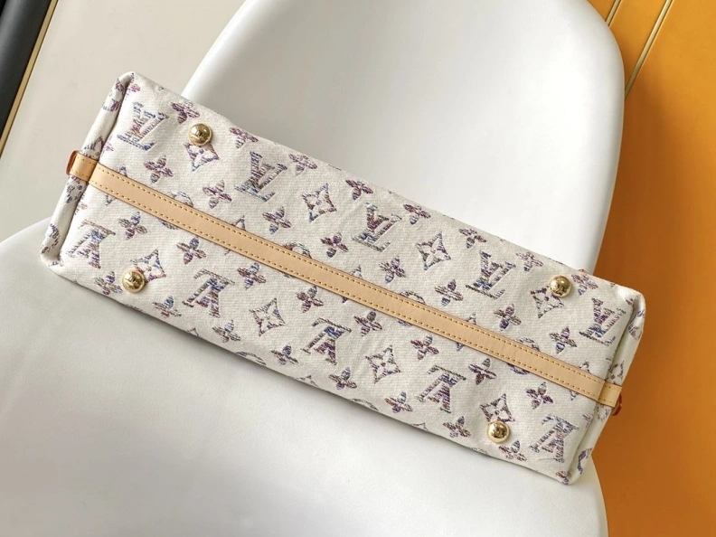 LX Top Handle Bags Flexible 12605