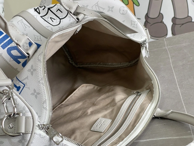 Compact LX Travel Bags 12510