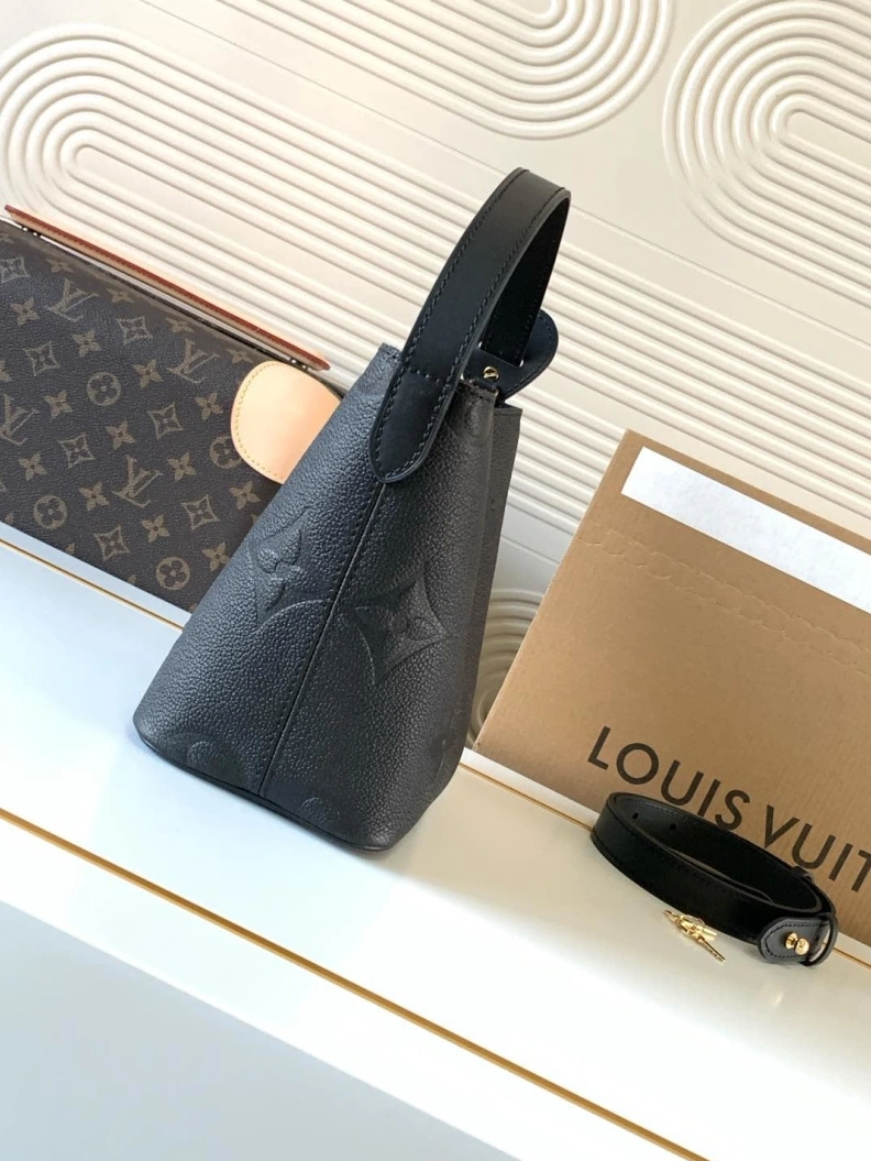 Affordable LX Bucket Bags 13199