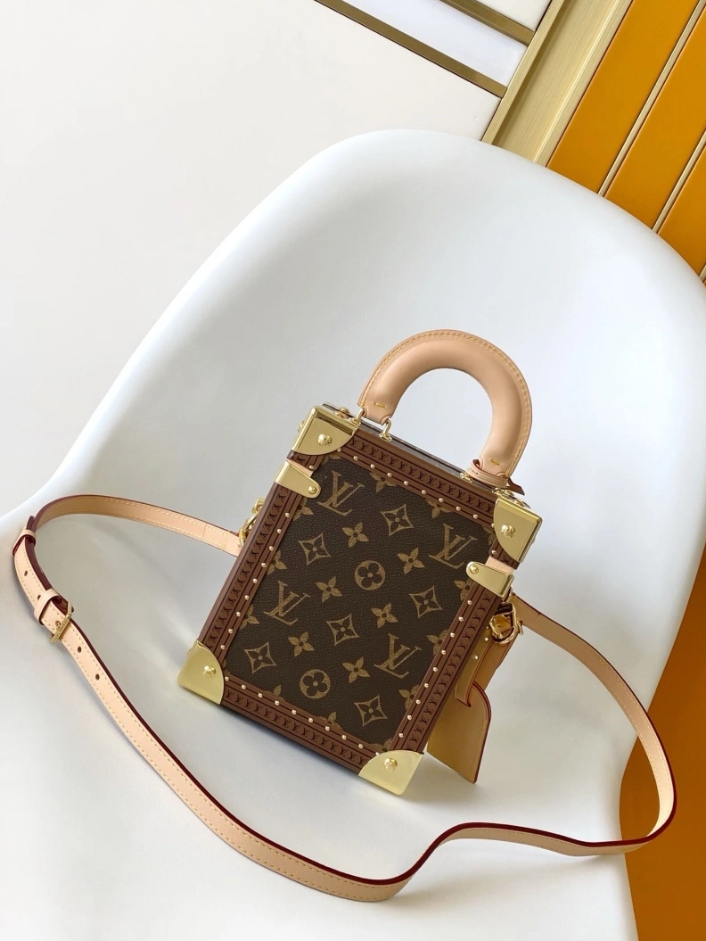 DailyWear LX Box Bags 13225