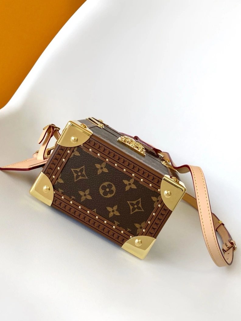 DailyWear LX Box Bags 13225