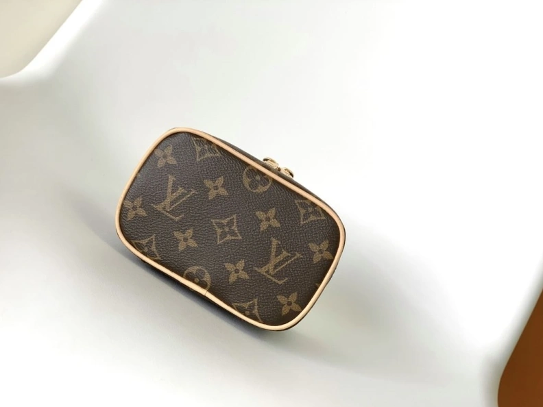 LX Cosmetic Bags EyeCatching 13130
