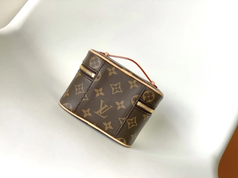 LX Cosmetic Bags EyeCatching 13130