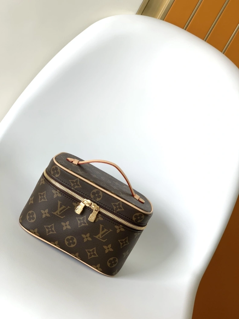 LX Cosmetic Bags Bold 13122