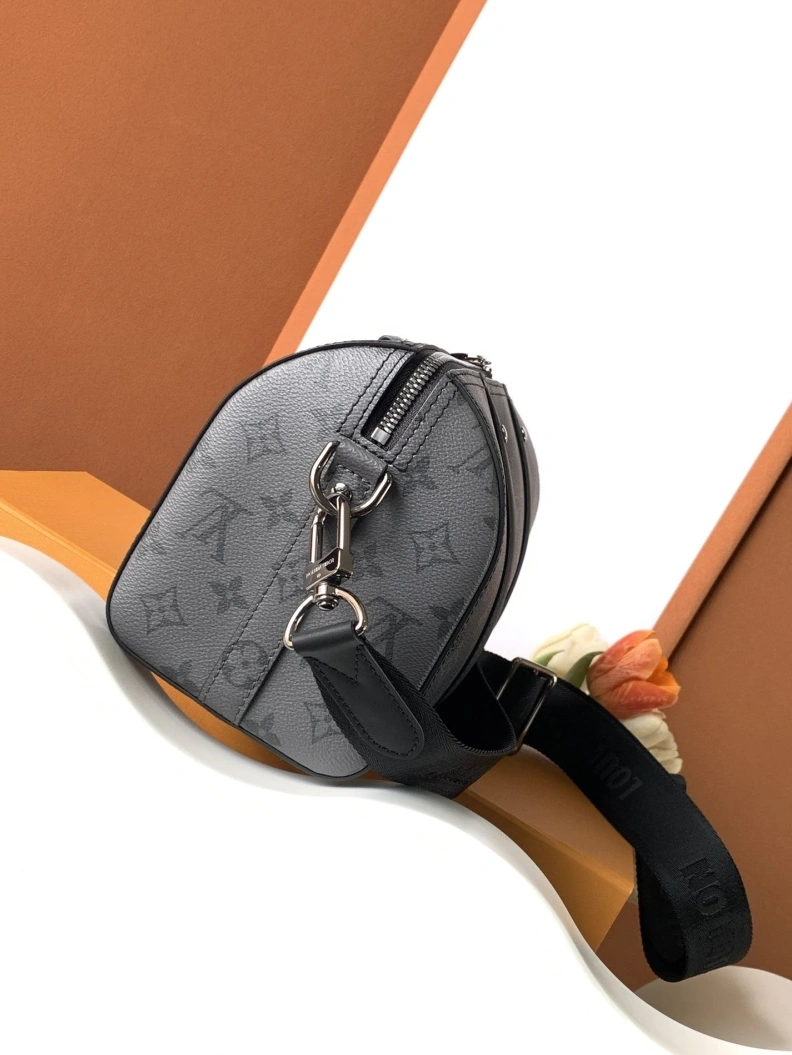 Versatile LX Speedy Bags 12682