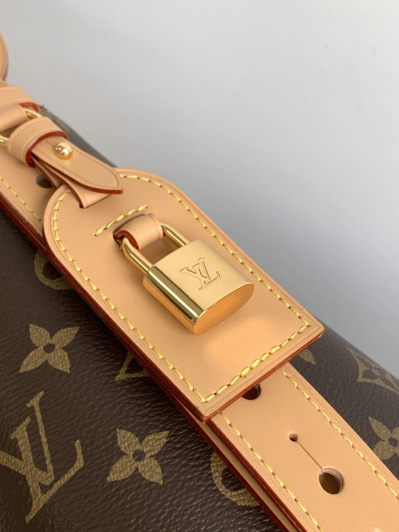 Functional LX Bucket Bags 13184