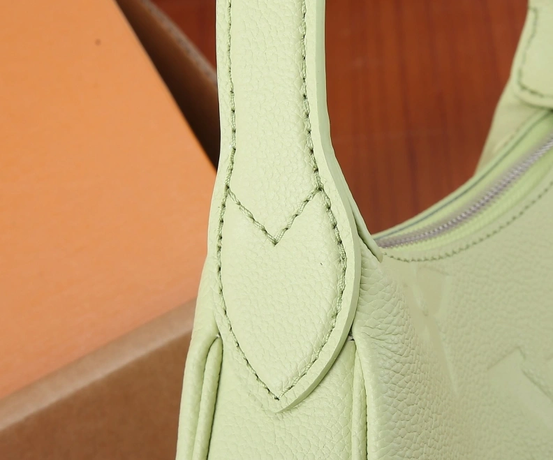 LX Top Handle Bags HighQuality 12570
