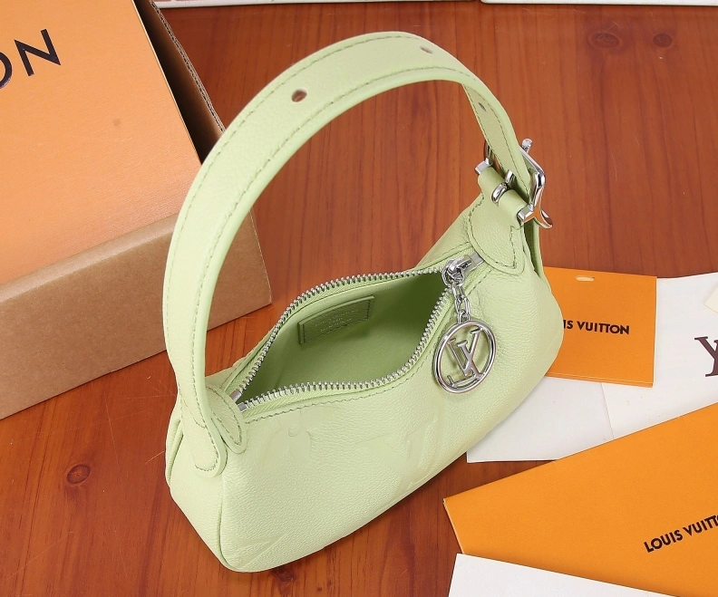 LX Top Handle Bags HighQuality 12570