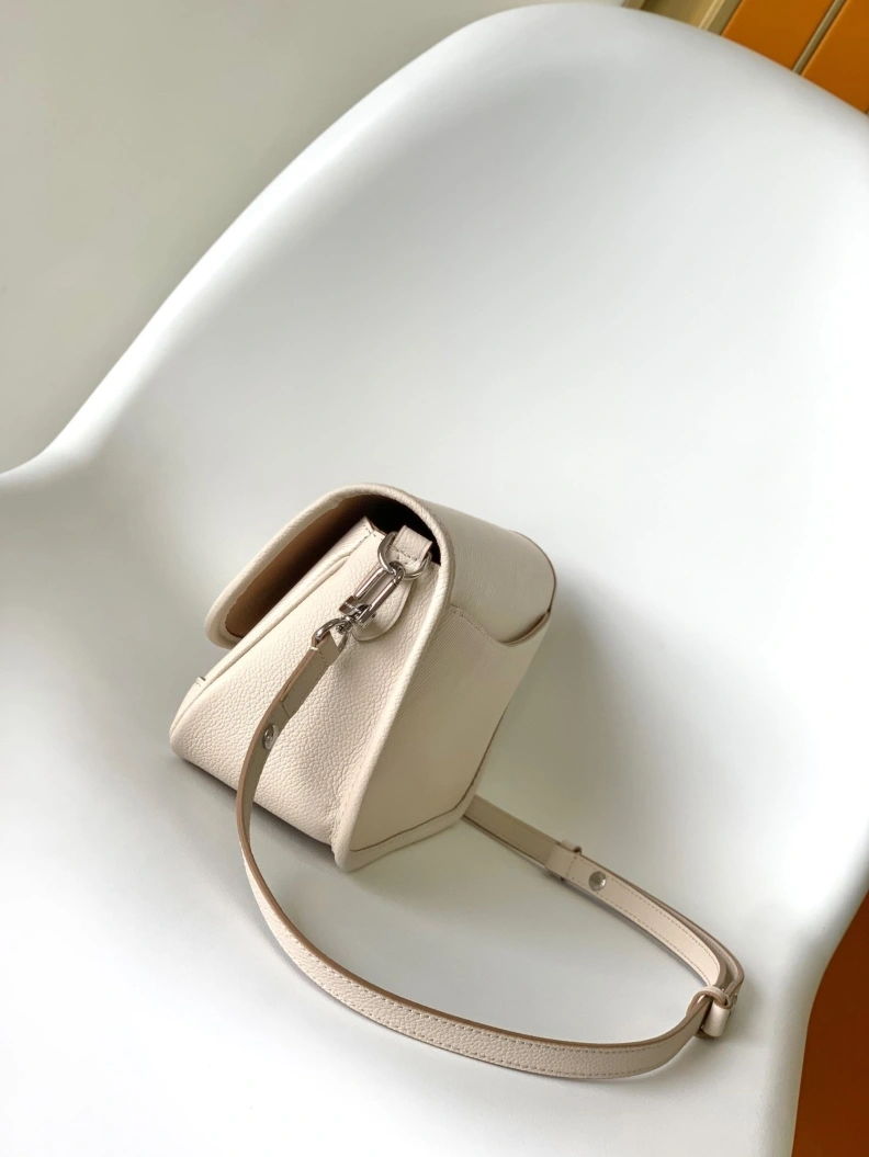 LX Satchel Bags Flexible 12903
