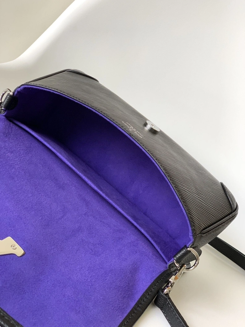Resilient LX Satchel Bags 12910