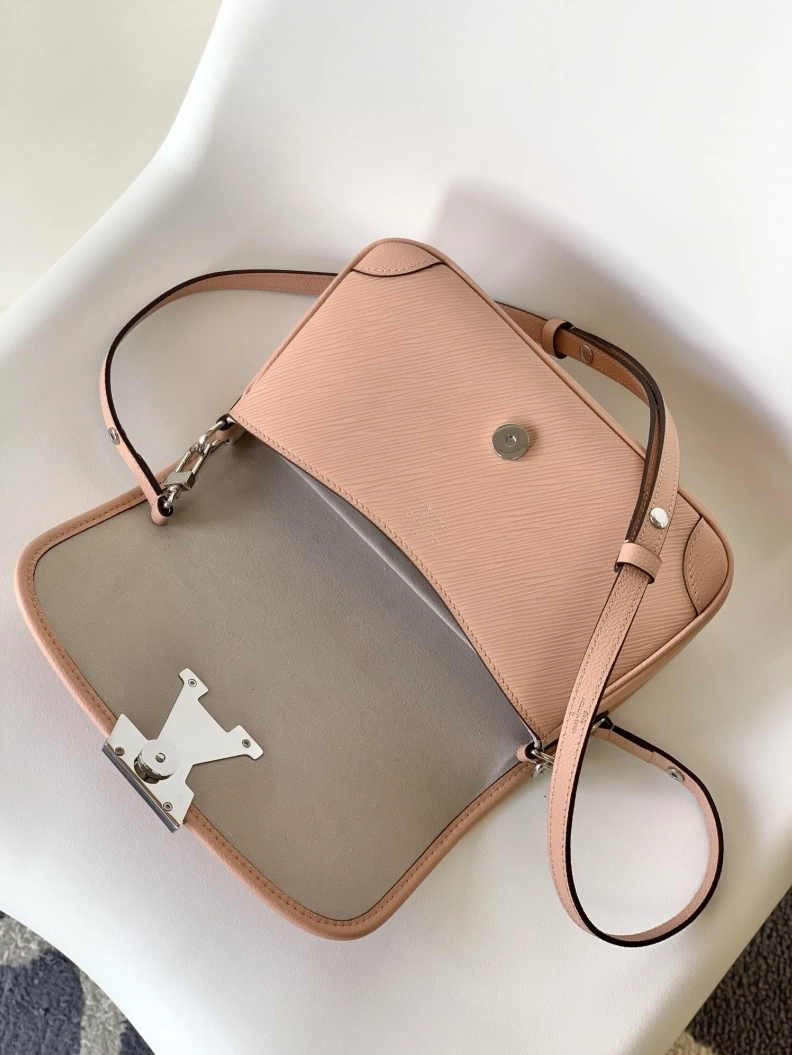 Soft LX Satchel Bags 12891