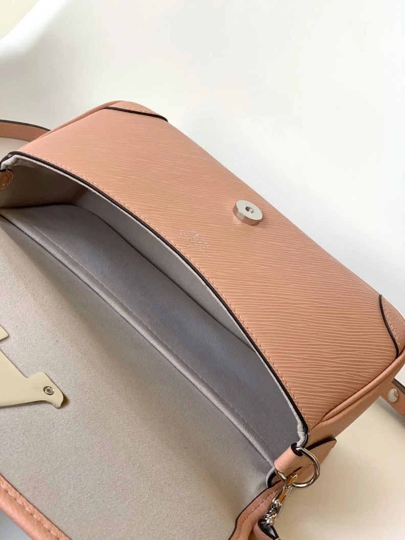 Soft LX Satchel Bags 12891