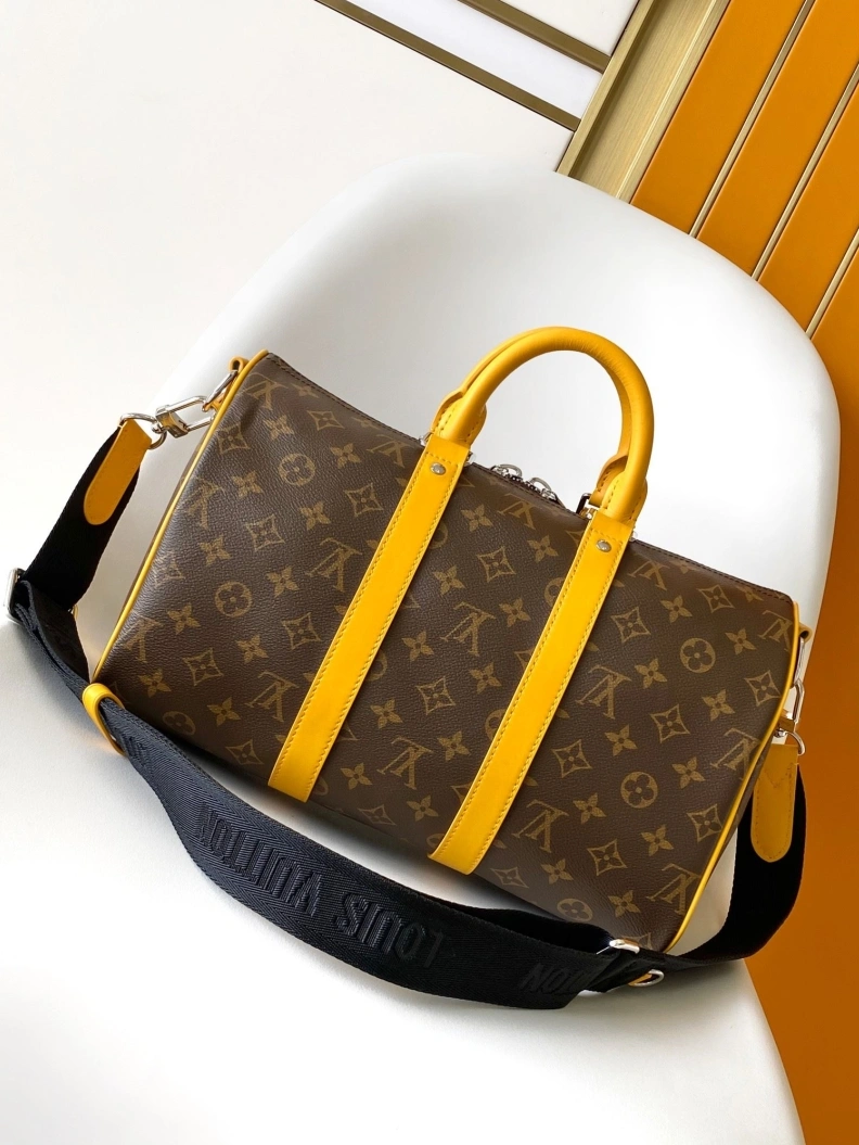 Trendsetting LX Travel Bags 12541