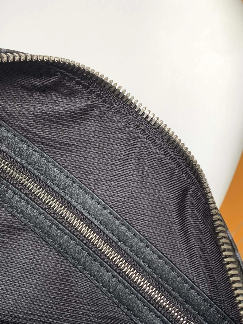 Sleek LX Travel Bags 12508