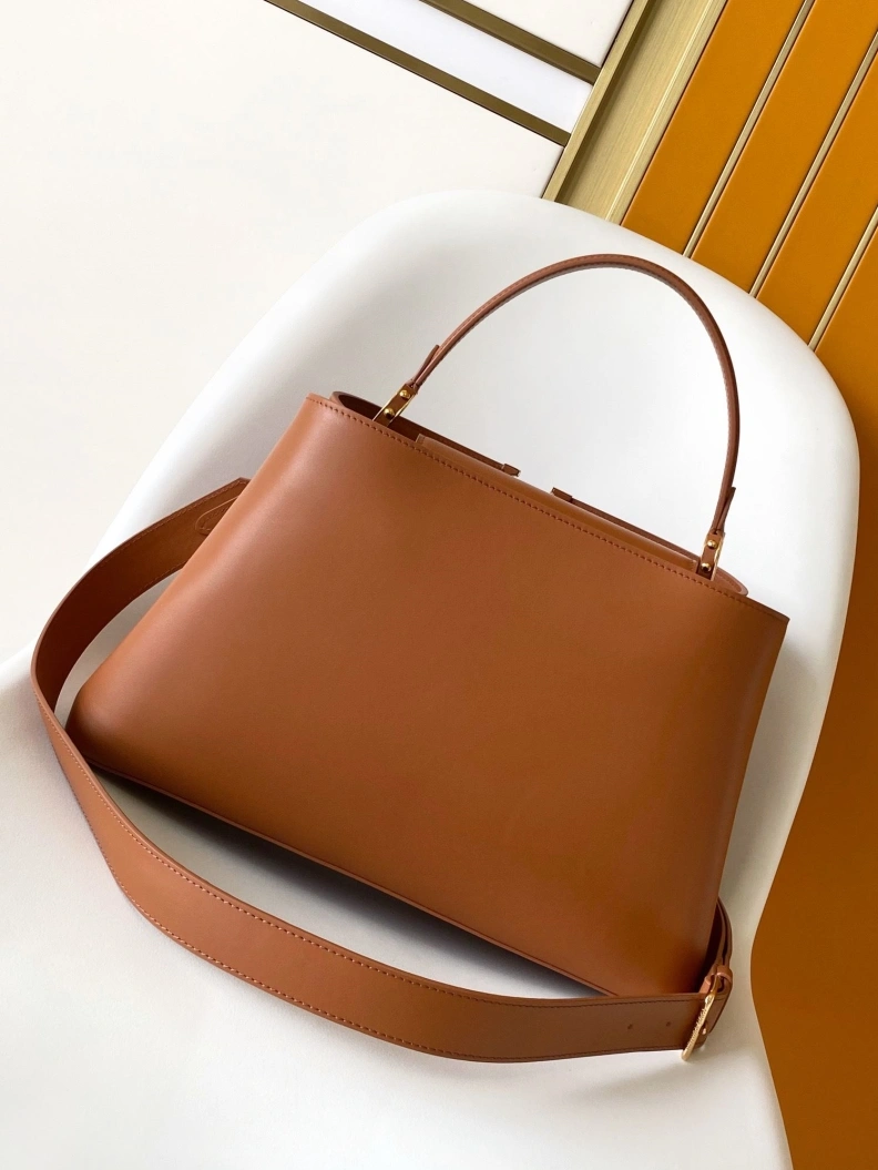 Versatile LX Caxucines Bags 13143
