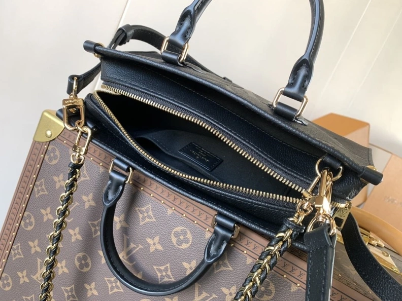 SportInspired LX Top Handle Bags 12571