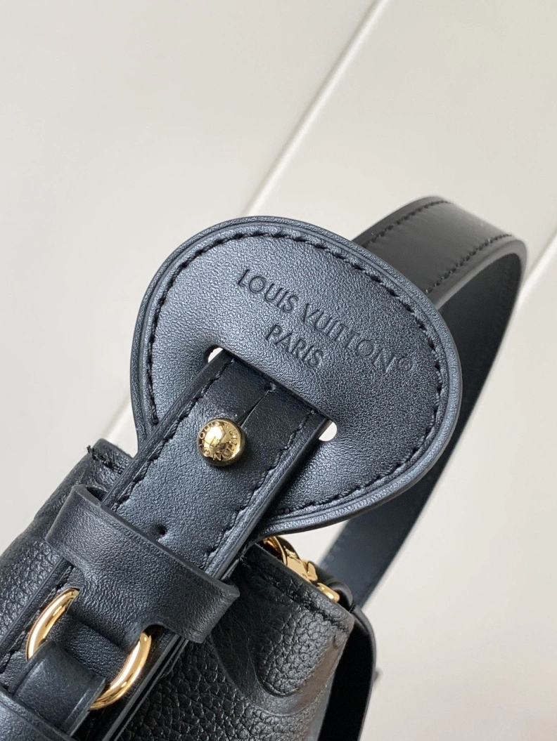 NewStyle LX Bucket Bags 13195