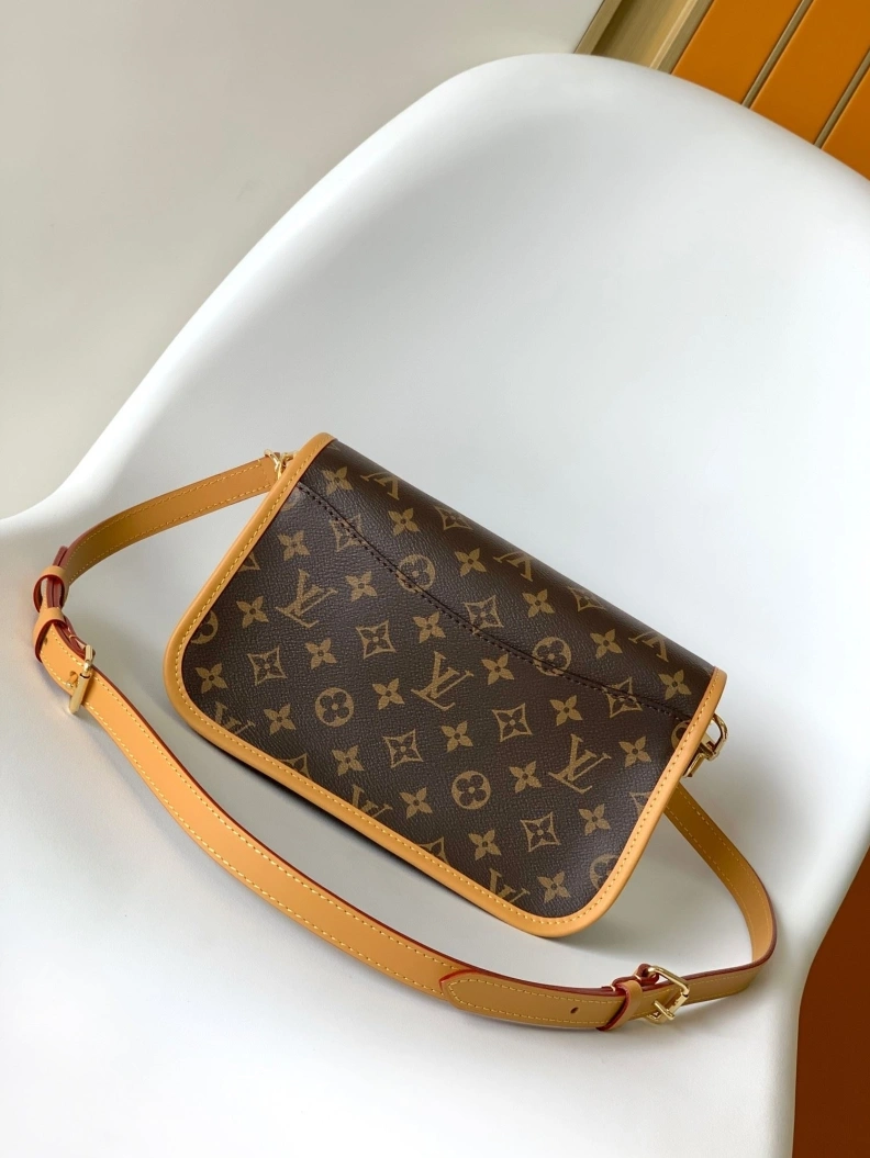 Soft LX Satchel Bags 12912
