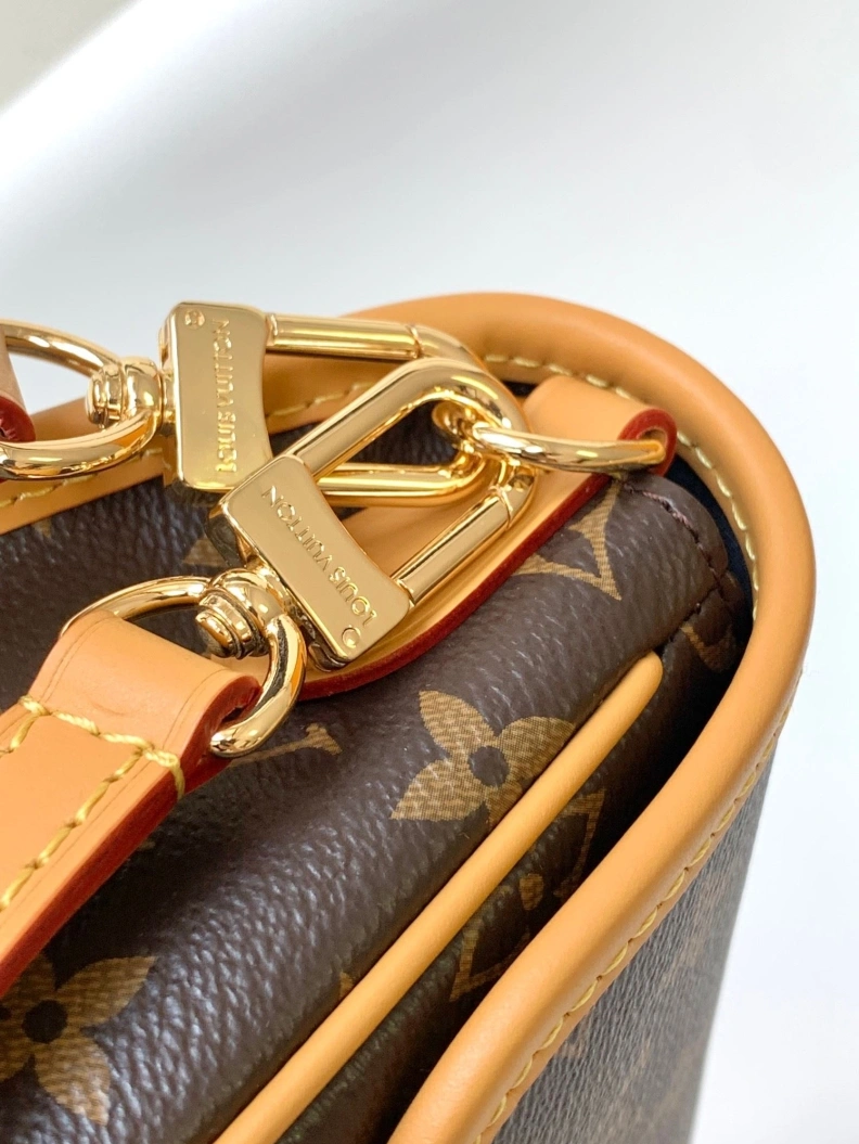 Soft LX Satchel Bags 12912