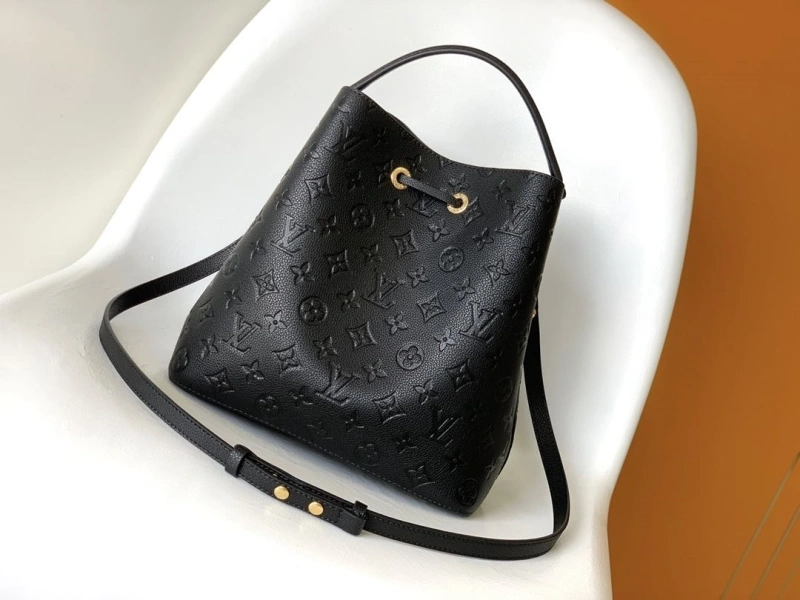 Modern LX Bucket Bags 21730