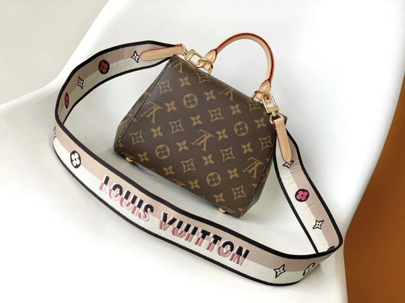 LX Top Handle Bags Sophisticated 21462