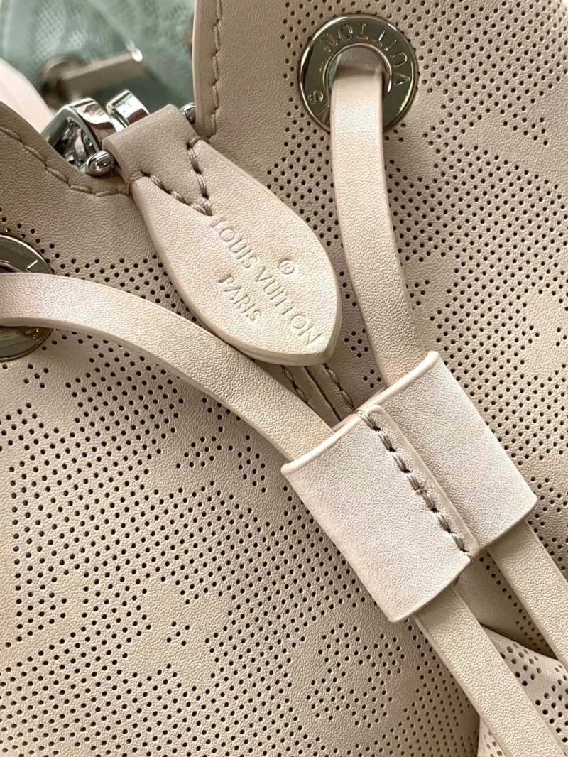 Lightweight LX Bucket Bags 21723