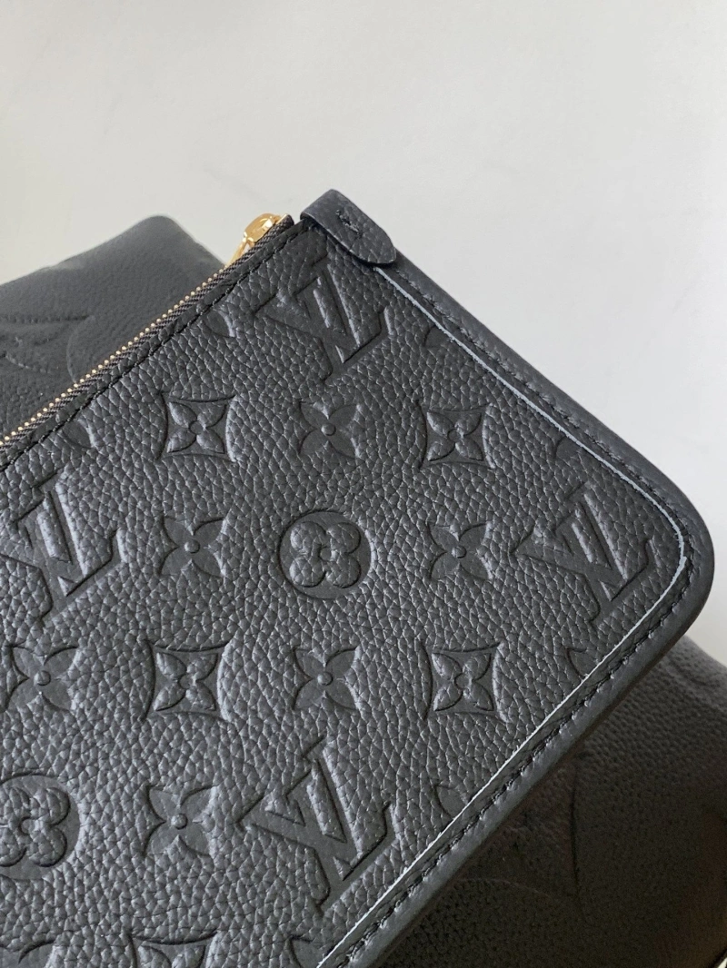 Classic LX Top Handle Bags 21450