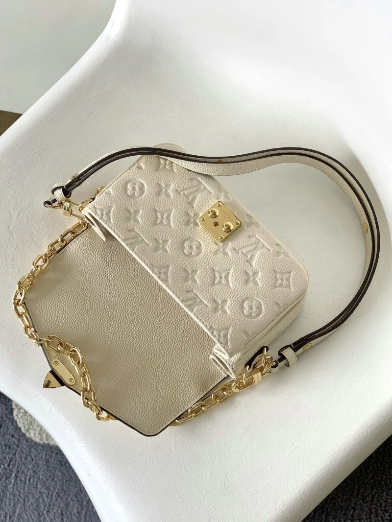 LX Top Handle Bags Bright 21452