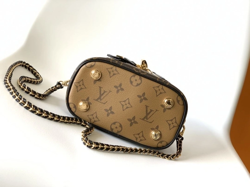 LX Cosmetic Bags Comfortable 6733