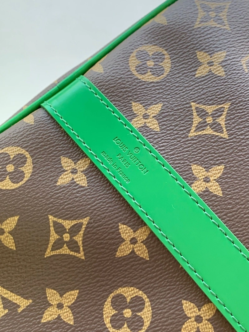 Trendsetting LX Travel Bags 21357