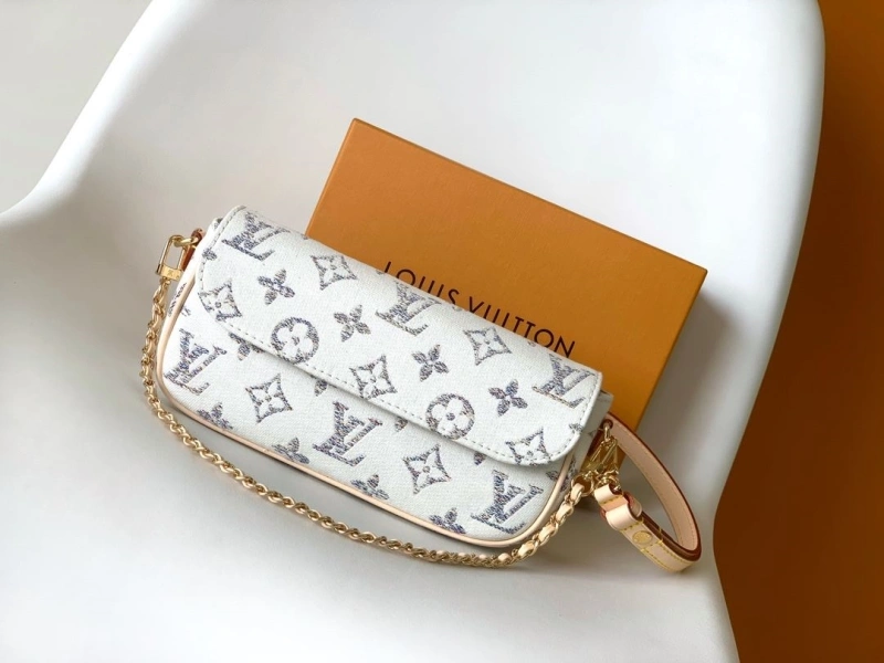 Unique LX Satchel bags 21570