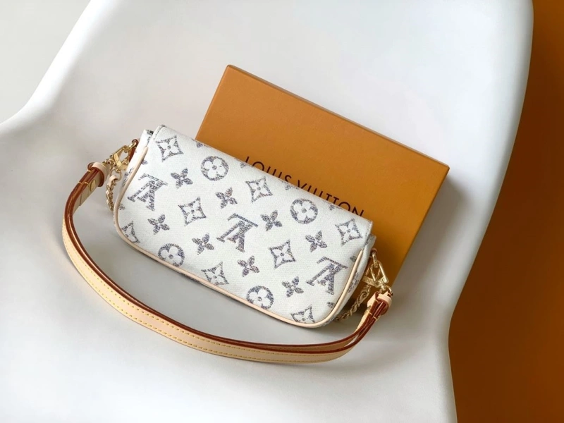 Unique LX Satchel bags 21570