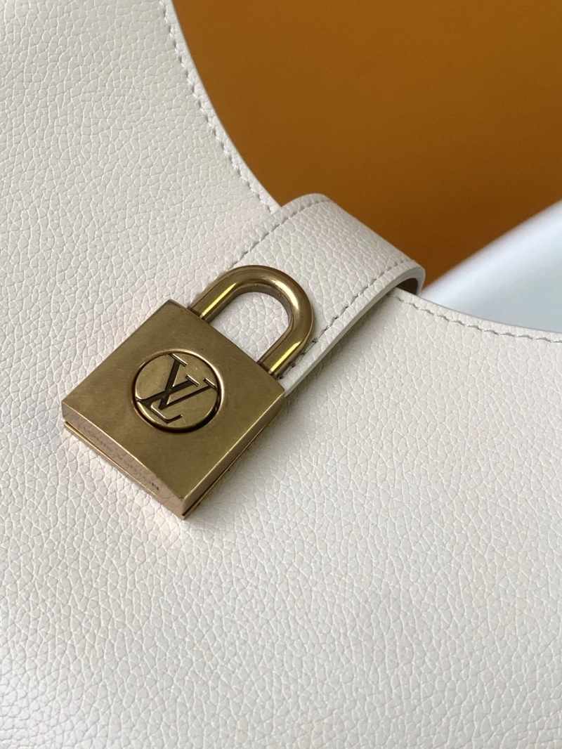 LX Top Handle Bags Bright 21400