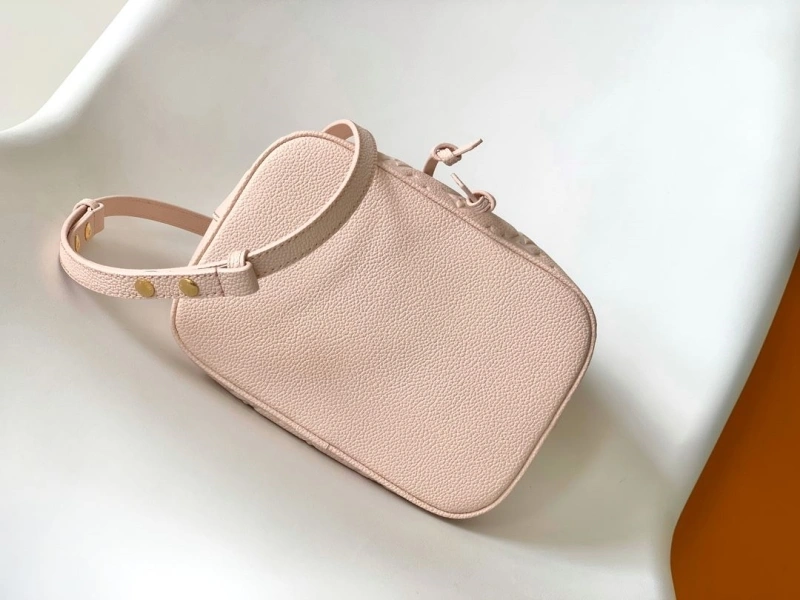 LX Bucket Bags Vibrant 21700