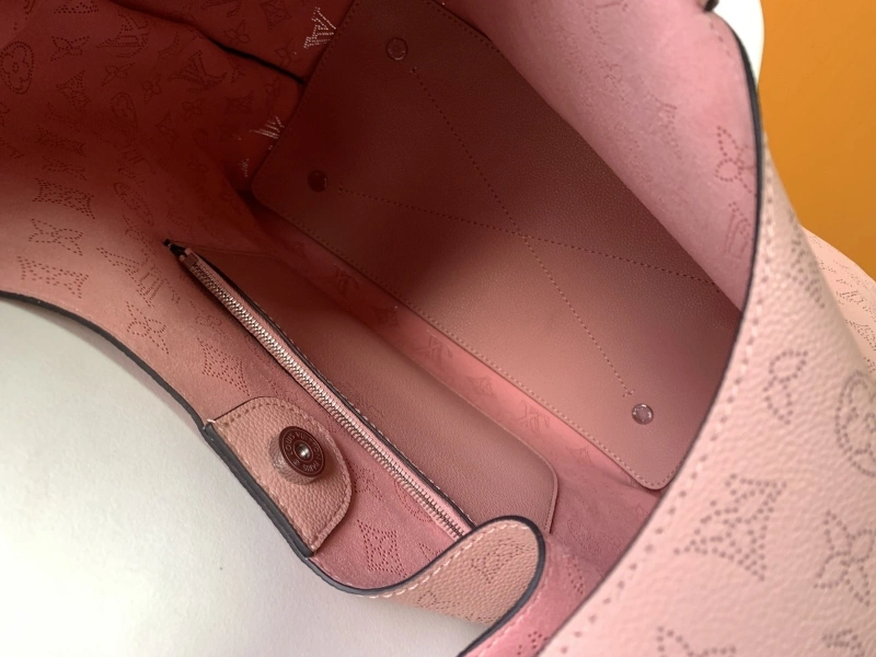 Flexible LX Top Handle Bags 19154