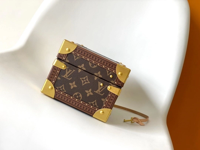 Vibrant LX Box Bags 19648