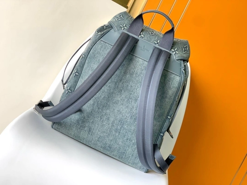 Popular LX Backpacks 19702