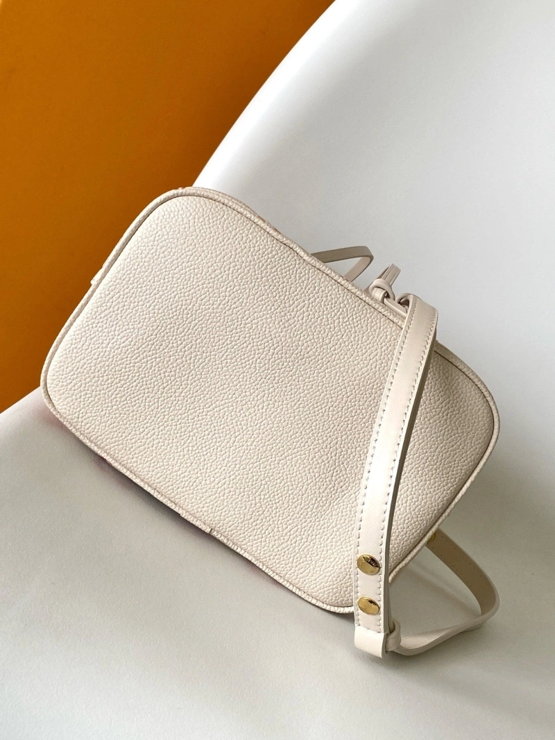 LX Bucket Bags Cozy 19631